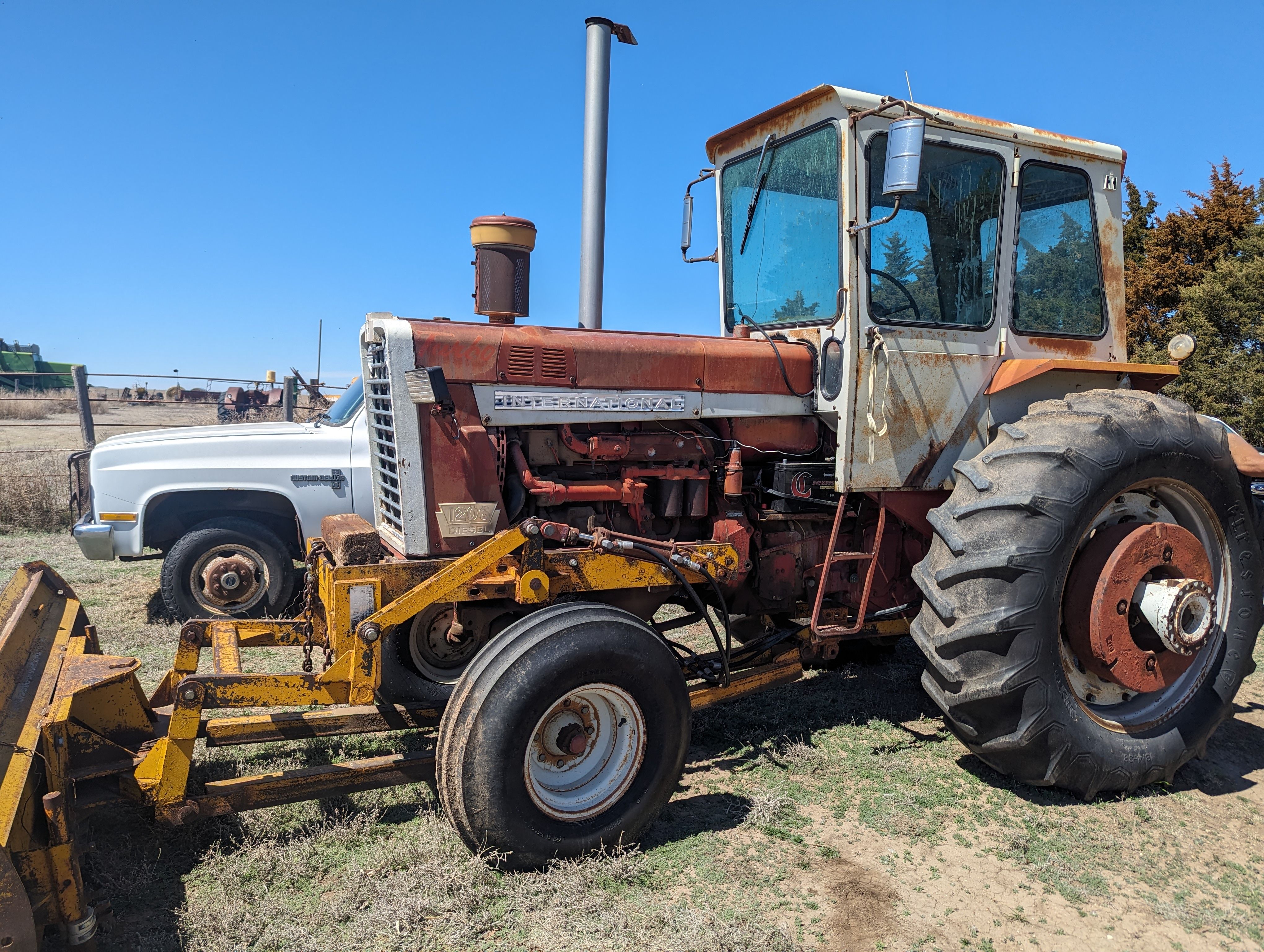 Item 18 in Farm Machinery Auction: Friday, May 31, 2024; 10:00 a.m. gallery