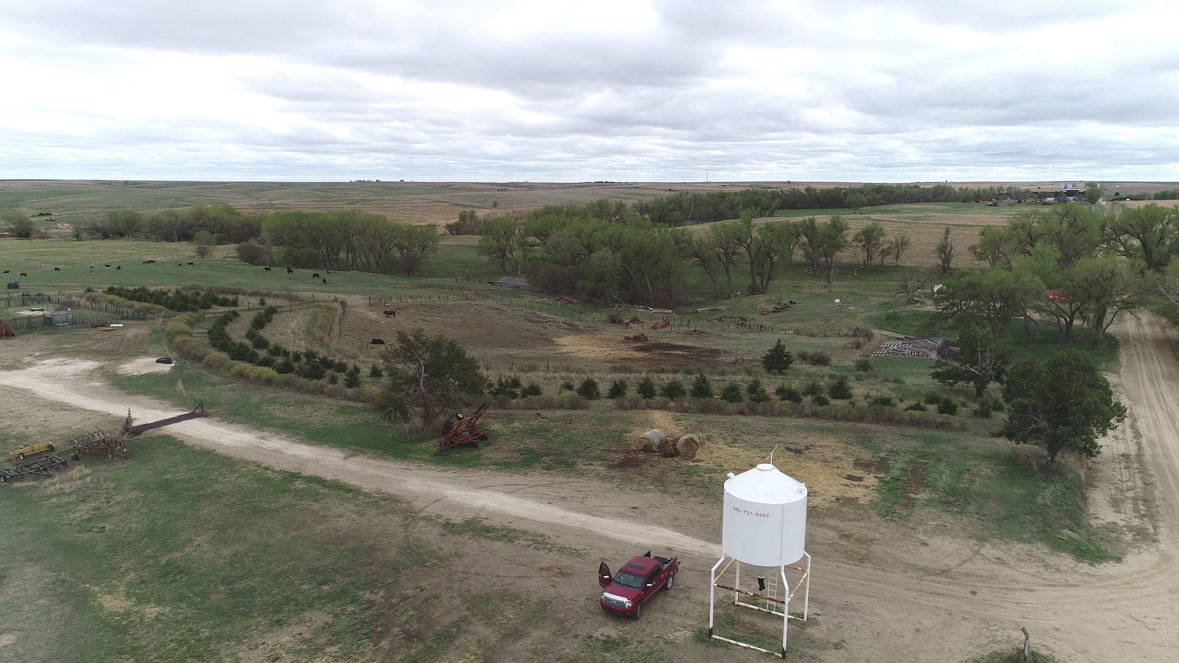 Item 9 in 1184 acres +/- Graham Co. Native Fenced Grassland gallery