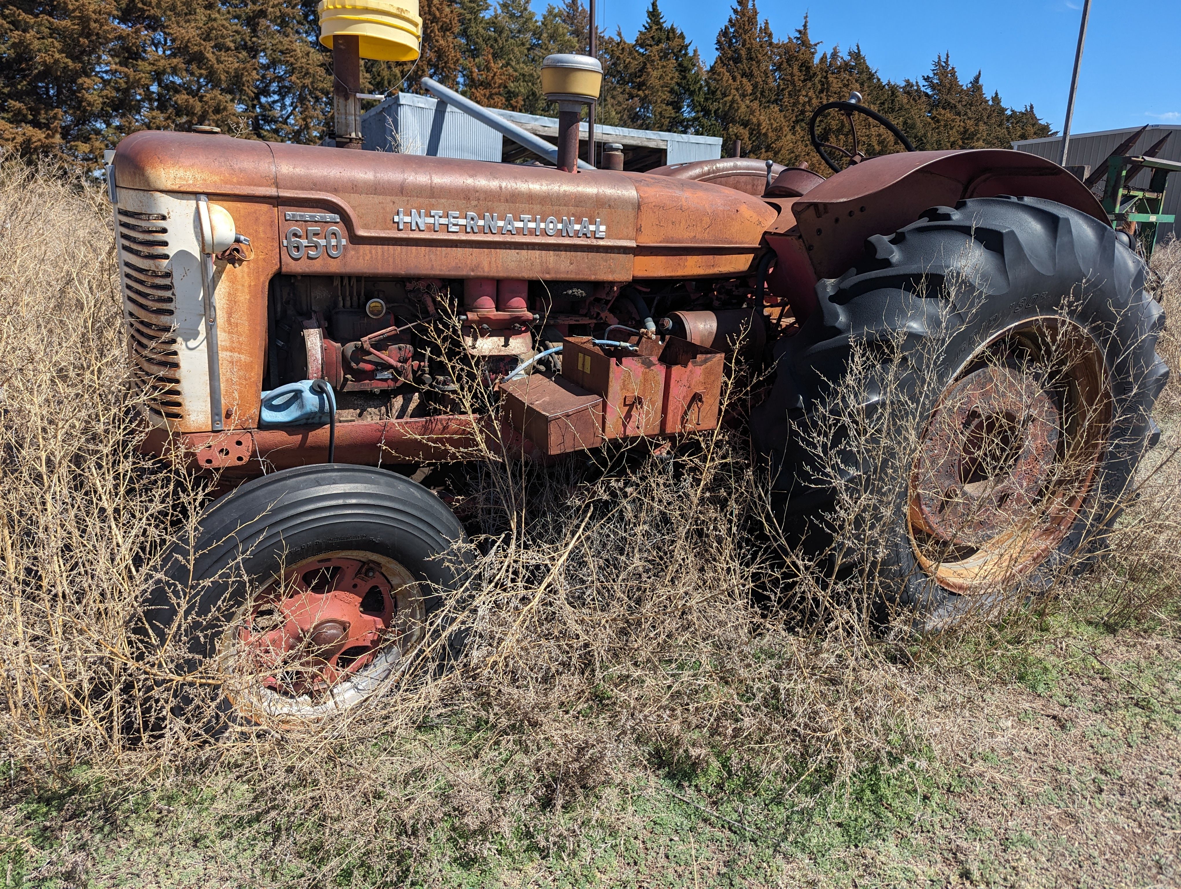 Item 86 in Farm Machinery Auction: Friday, May 31, 2024; 10:00 a.m. gallery
