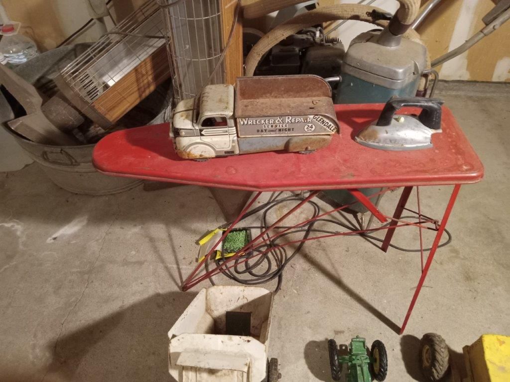 Item 3 in Personal Property Auction Ellis County, Kansas gallery