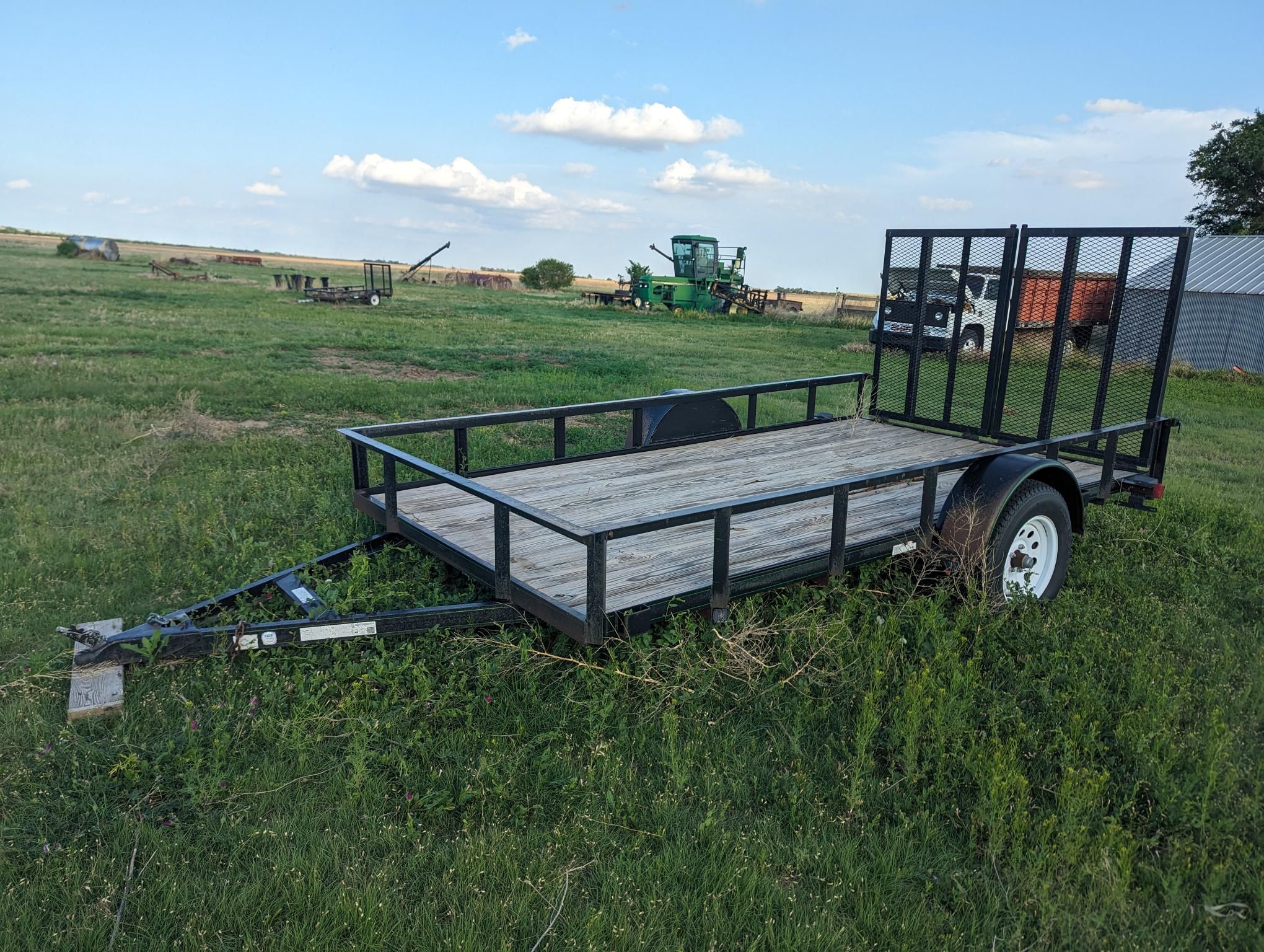 Item 6 in Farm Machinery Auction: Monday, July 8th, 2024; 9:30 a.m. gallery